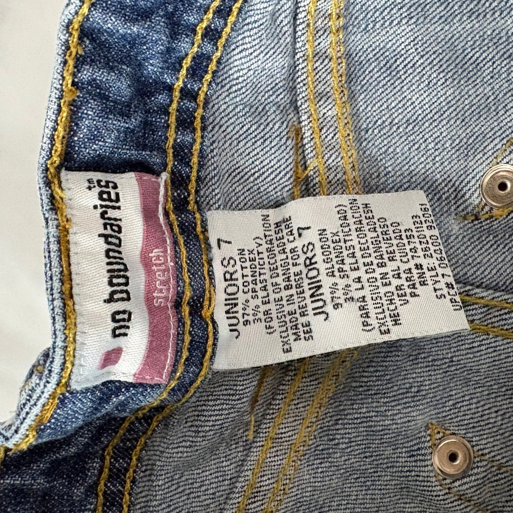 Vtg Y2K No Boundaries Juniors 7 Medium Wash Low Rise Denim Micro Mini Shorts - Picture 6 of 7